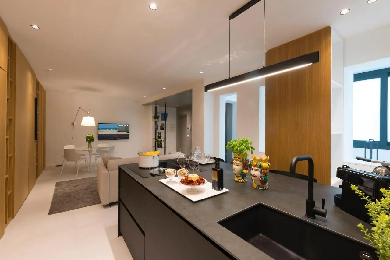 Apartment Dc Domus Charme Spa Palermo Italy