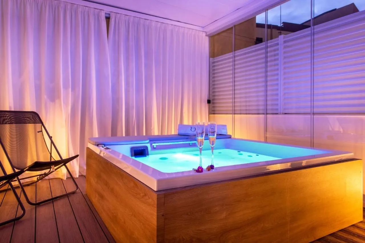 Dc Domus Charme Spa Palermo Apartment