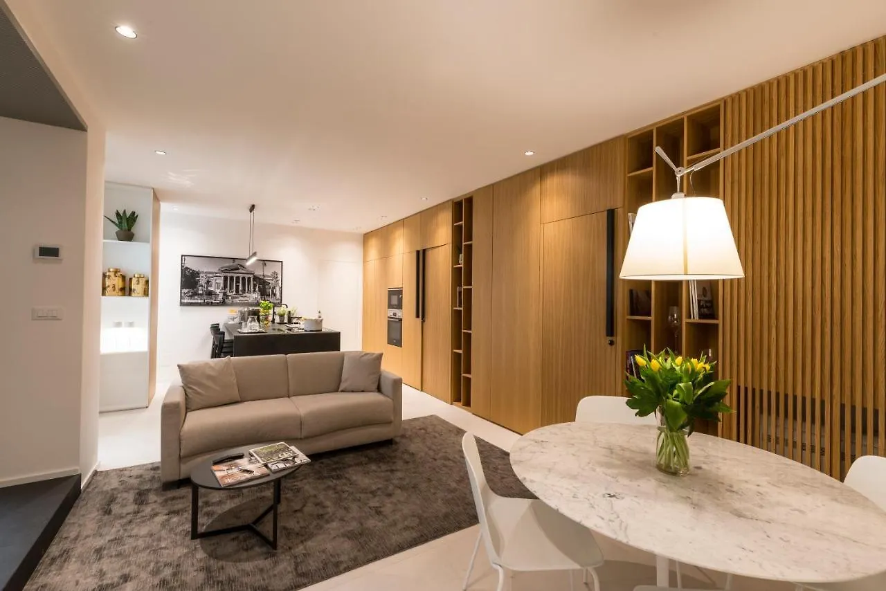 Dc Domus Charme Spa 팔레르모