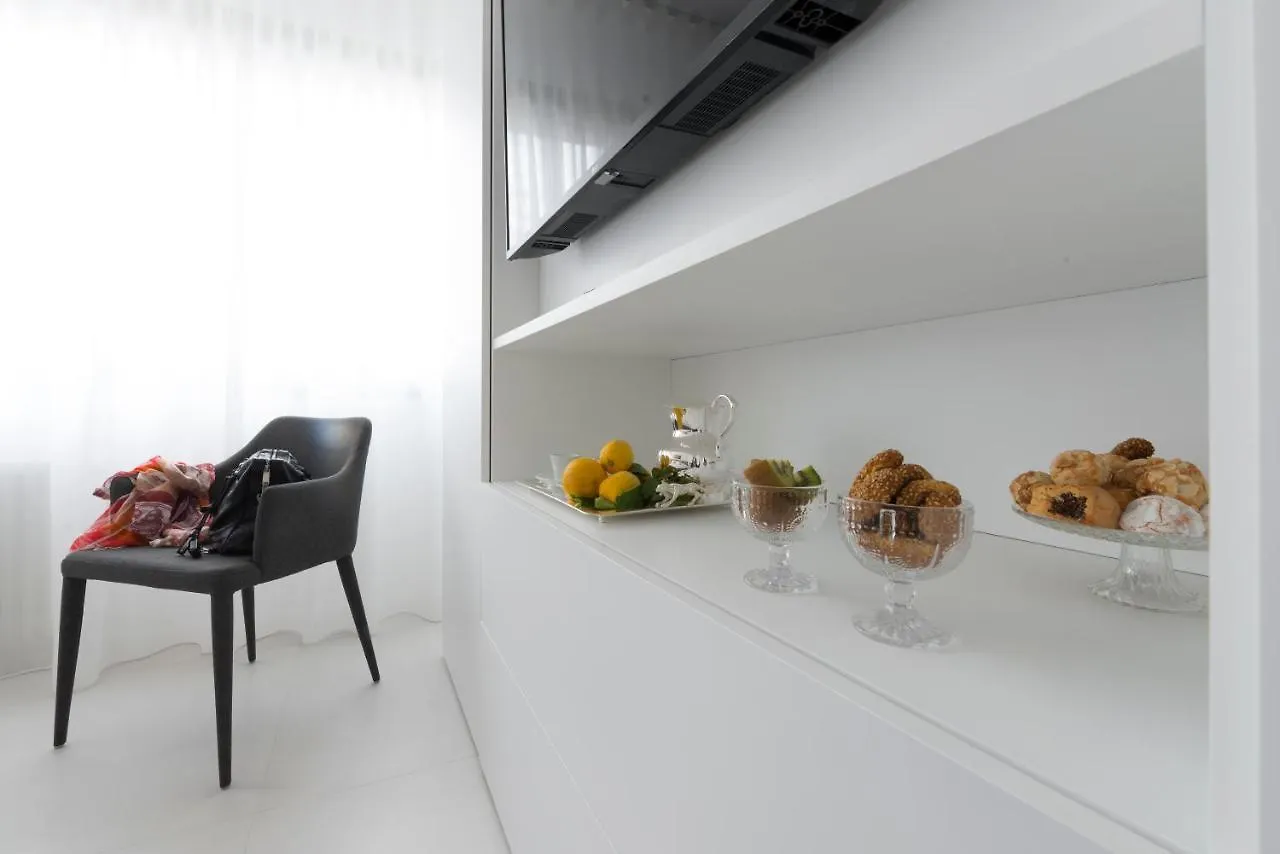 Dc Domus Charme Spa 팔레르모 아파트